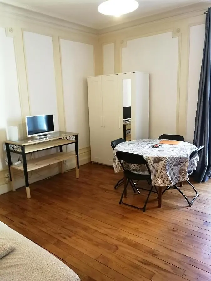 아파트 Studio Residence Le Metropole 라루브불